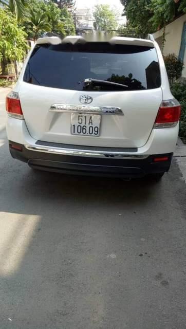 Toyota Highlander  SE  2011 - Bán Toyota Highlander SE đời 2011, màu trắng, xe nhập  