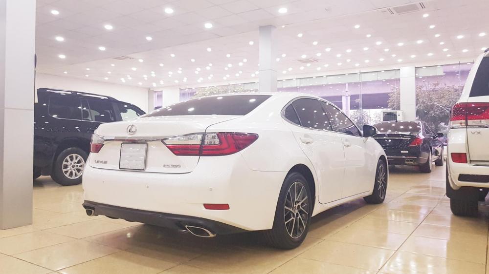 Lexus ES 350 2015 - Bán Lexus ES350 sản xuất năm 2015, đăng ký 10/2015