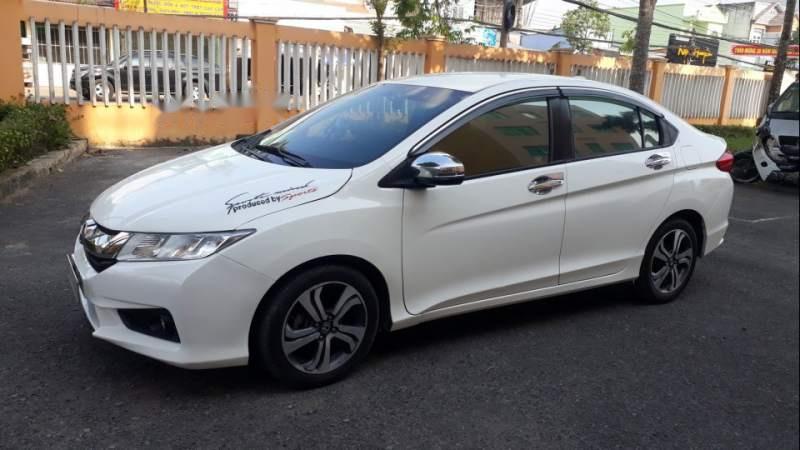 Honda City 2016 - Bán ô tô Honda City đời 2016, màu trắng, số tự động giá cạnh tranh