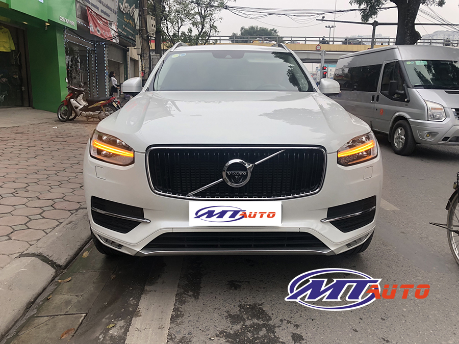 Volvo XC90 XC90 2016 - Bán xe Volvo XC90 - T6 Momentum 2016, màu trắng, xe nhập