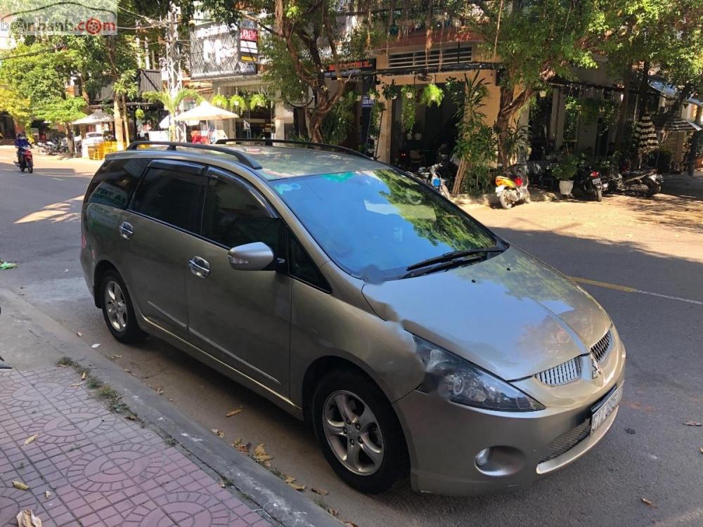 Mitsubishi Grandis 2.4 AT 2006 - Cần bán Mitsubishi Grandis 2.4 AT sản xuất năm 2006