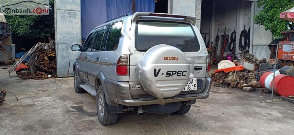 Isuzu Hi lander V-spec 2.5 MT 2005 - Bán Isuzu Hi lander V-spec 2.5 MT sản xuất 2005, màu bạc  