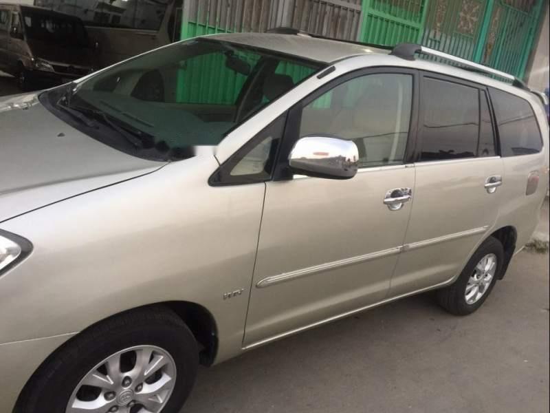 Toyota Innova  G 2007 - Bán Toyota Innova G năm 2007, màu bạc, giá chỉ 335 triệu