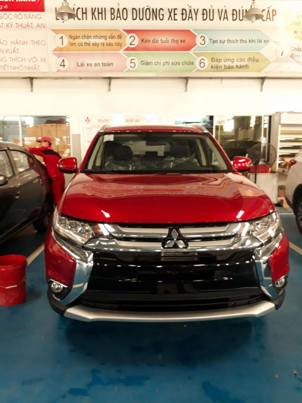 Mitsubishi Outlander Sport 2.0 CVT Pre 2019 - Cần bán xe Mitsubishi outlander năm sản xuất 2019, màu nâu nhập khẩu nguyên chiếc