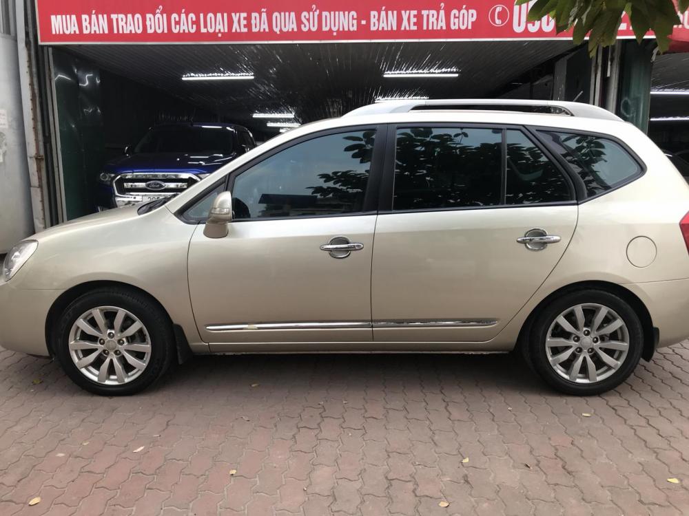 Kia Carens Sx 2011 - Cần bán xe Kia Carens Sx đời 2011, màu vàng