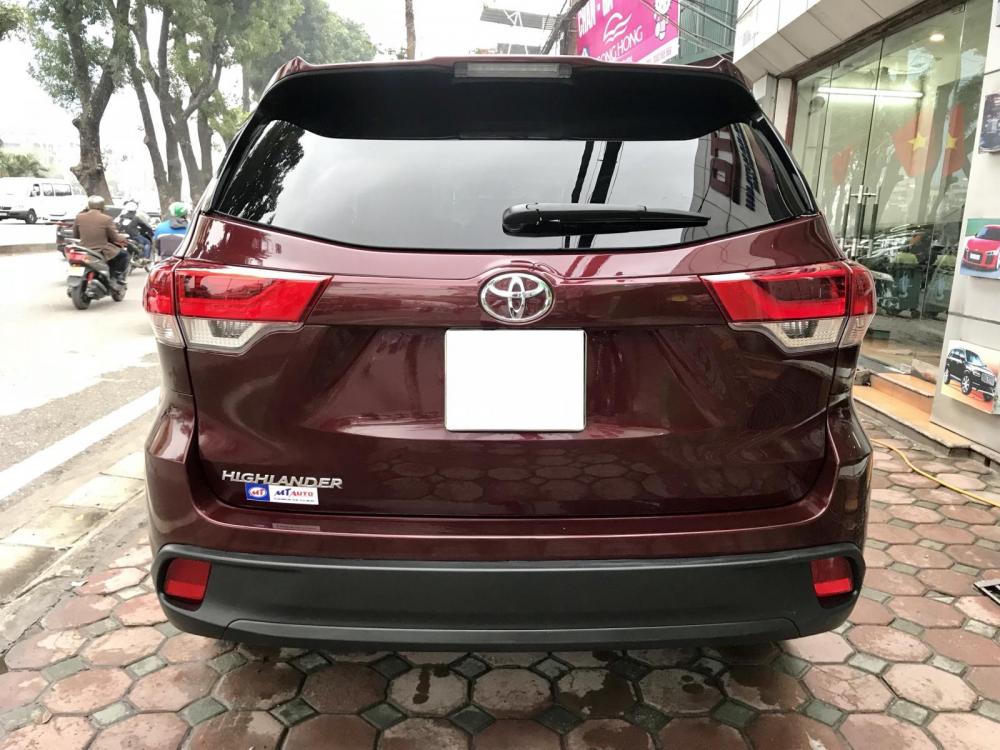 Toyota Highlander LE 2018 - Cần bán xe Toyota Highlander cũ đời 2018 màu đỏ đun, giá cực tốt. LH 093.798.2266