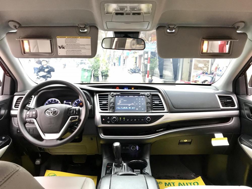 Toyota Highlander LE 2018 - Cần bán xe Toyota Highlander cũ đời 2018 màu đỏ đun, giá cực tốt. LH 093.798.2266