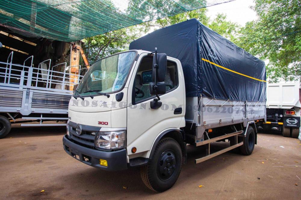 Hino 300 Series XZU342 2018 - Xe tải Hino sx 2018 nhập khẩu 5 tấn thùng 4.5m