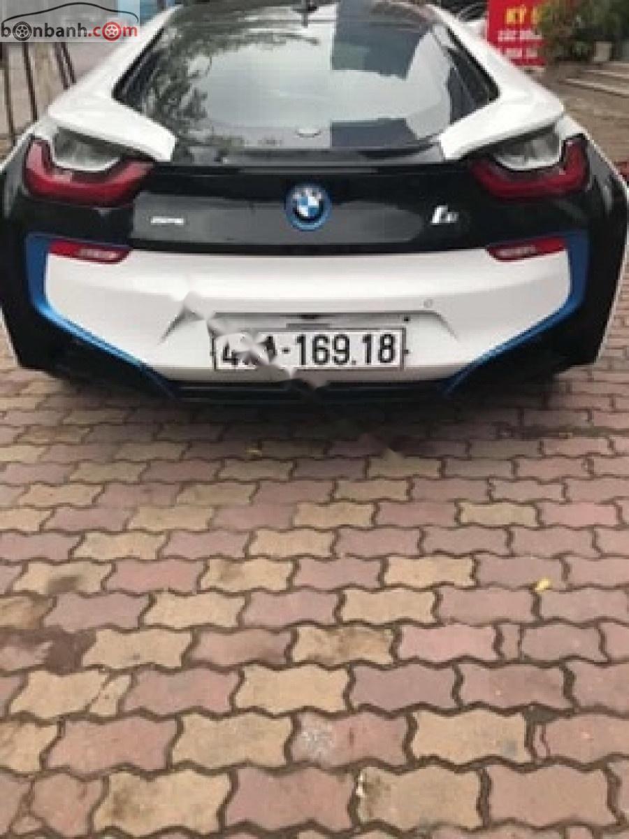 BMW i8   1.5L Hybrid 2014 - Bán BMW i8 1.5L Hybrid đời 2014, màu trắng, xe nhập số tự động