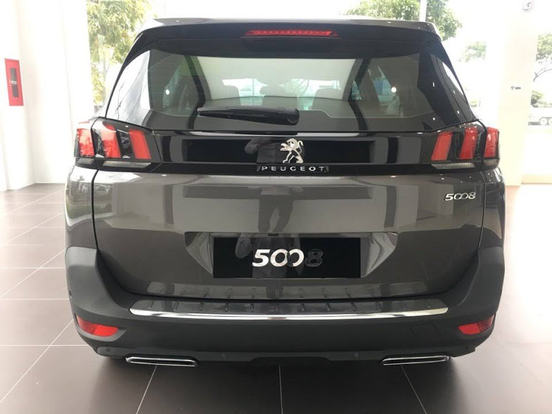 Peugeot 5008 2019 - Cần bán xe Peugeot 5008 2019 1.6L Turbo tăng áp, màu xám, khuyến mãi hấp dẫn chỉ duy nhất trong tháng LH