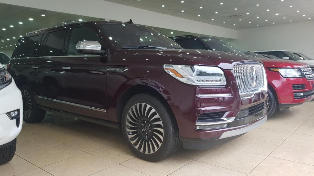 Lincoln Navigator L Black Label 2019 - Bán Lincoln Navigator L Black Label đời 2019, màu đỏ, xe nhập, giao ngay