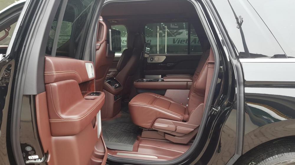 Lincoln Navigator L Black Label 2019 - Bán xe Lincoln Navigator L Black Label sản xuất năm 2019, màu đen, xe nhập