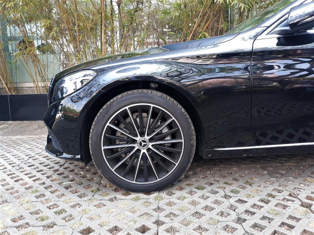 Mercedes-Benz C class 2019 - Bán Mercedes C200 Exclusive 2019 cũ, khuyến mãi tết 2020