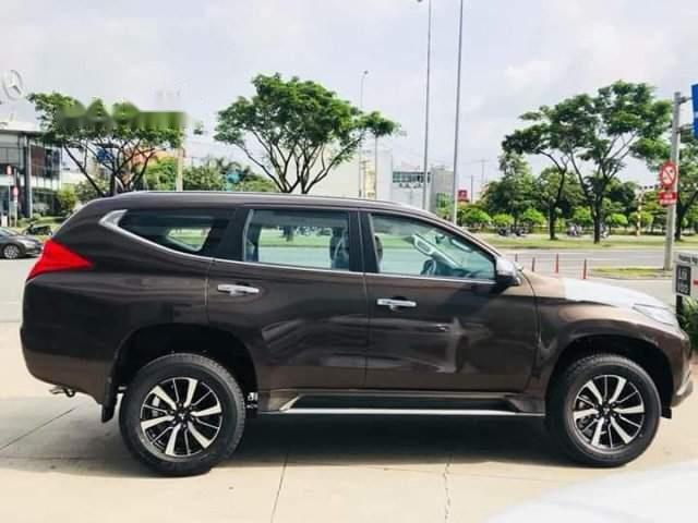 Mitsubishi Pajero Sport 2019 - Bán ô tô Mitsubishi Pajero Sport năm 2019, màu nâu, nhập khẩu