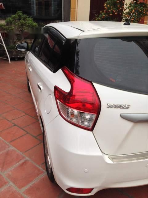 Toyota Yaris  E 2014 - Bán Toyota Yaris E đời 2014, màu trắng chính chủ, giá 530tr