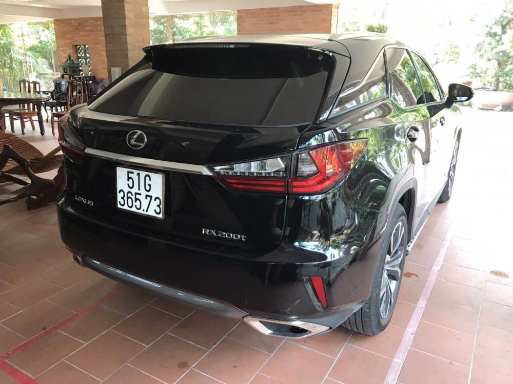 Lexus NX 200T 2017 - Bán Lexus RX200T 2017 xe đi đúng 5.500km, cam kết chất lượng bao kiểm tra hãng