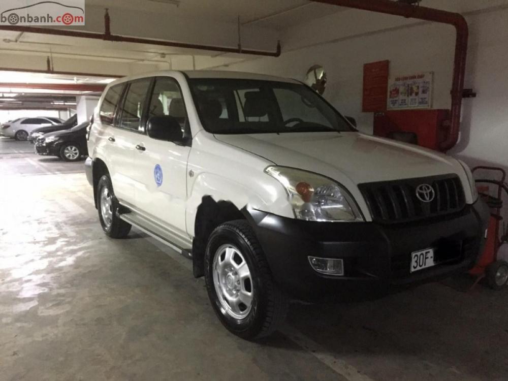 Toyota Prado  GX 3.0 2004 - Bán xe Prado GX 3.0, 2 cầu, số sàn, màu trắng, nội thất nỉ màu kem, máy dầu, đời 2005, 08 chỗ