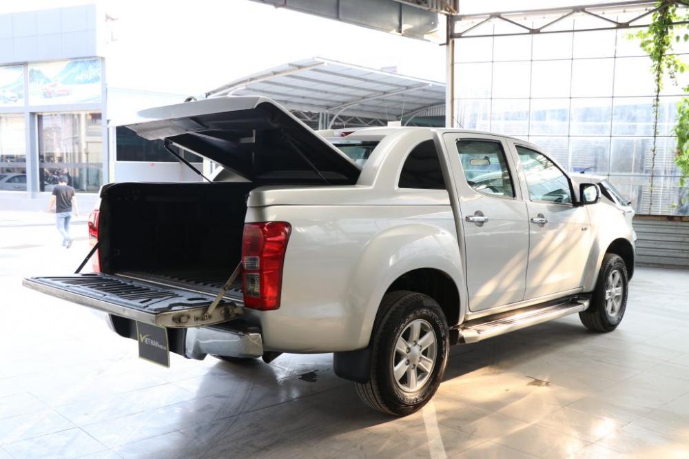 Isuzu Dmax 3.0MT 2013 - Bán Isuzu Dmax 3.0MT năm 2013, màu bạc, xe nhập