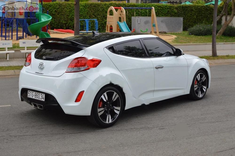 Hyundai Veloster Facelift 2012 - Bán Veloster bản Facelift màu trắng Sport 2012, nhập khẩu nguyên chiếc từ Hàn Quốc