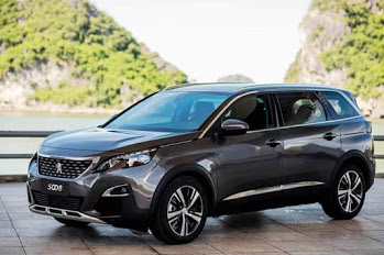 Peugeot 5008 2019 - Cần bán xe Peugeot 5008 2019 1.6L Turbo tăng áp, màu xám, khuyến mãi hấp dẫn chỉ duy nhất trong tháng LH