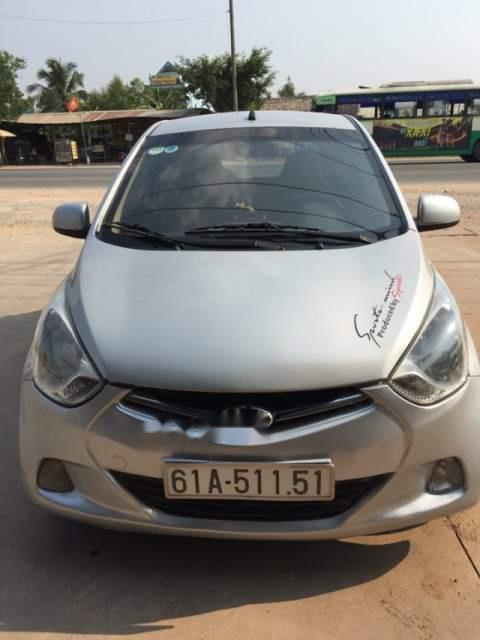 Hyundai Eon 2012 - Bán Hyundai Eon sản xuất 2012, màu bạc chính chủ giá cạnh tranh