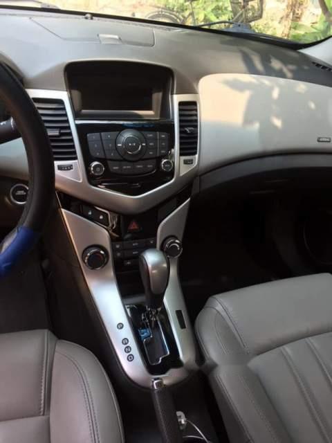 Chevrolet Cruze LTZ 2015 - Bán Chevrolet Cruze LTZ đời 2015, màu trắng