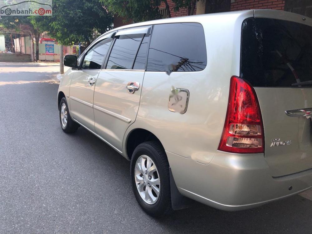 Toyota Innova G 2006 - Bán xe Toyota Innova G 2006, màu bạc còn mới