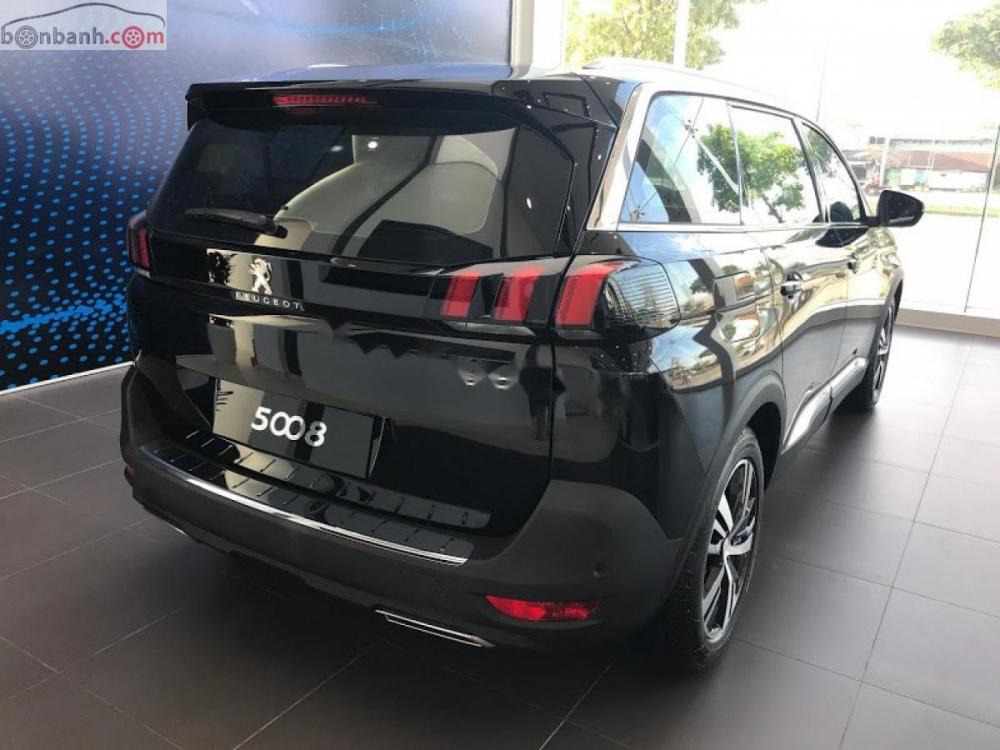 Peugeot 5008 1.6 AT 2019 - Bán Peugeot 5008 1.6 AT đời 2019, màu đen