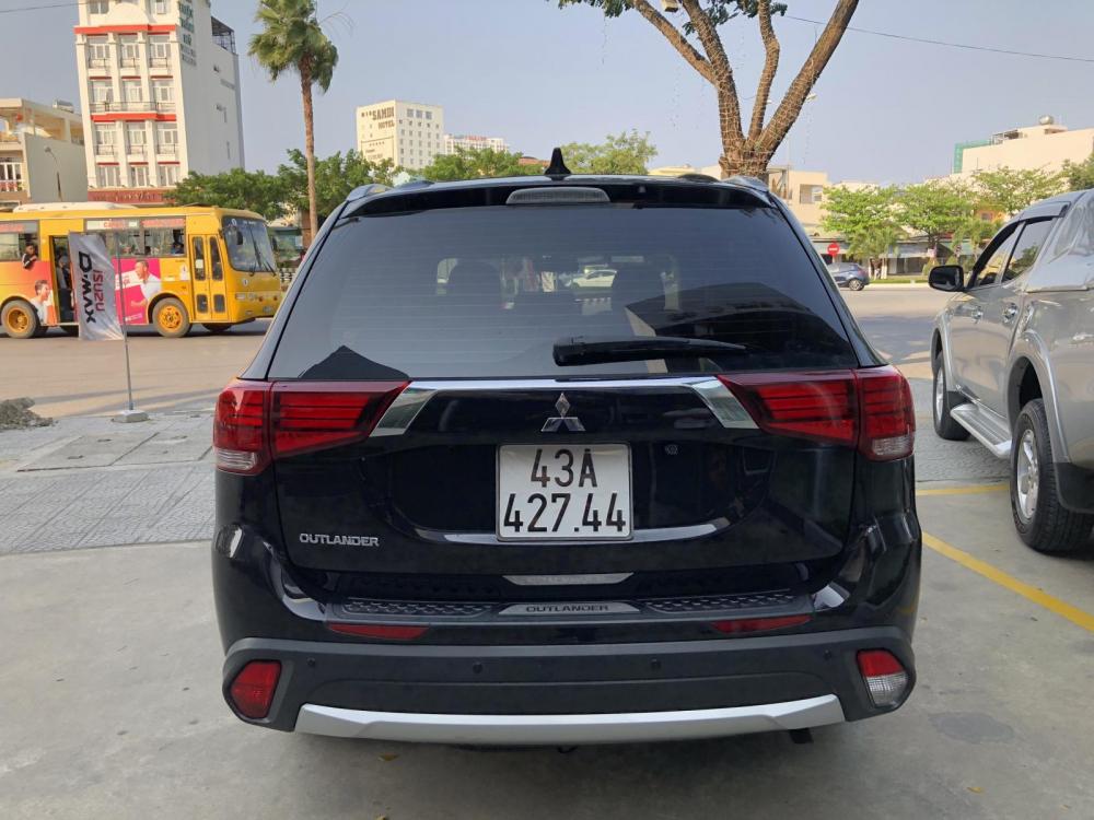 Mitsubishi Outlander 2.0 CVT 2019 - [New] Mitsubishi Outlander 7 chỗ đời 2019, lợi xăng 7L/100km, cho góp đến 80%, lãi suất 0.7%. LH: 0905.91.01.99