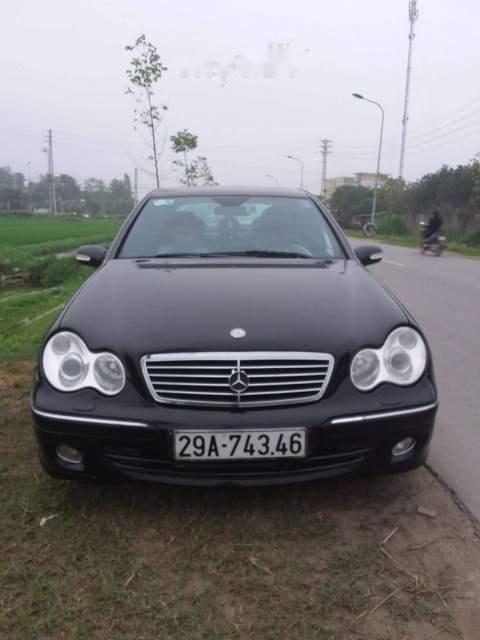 Mercedes-Benz C class  C240 2004 - Bán Mercedes C240 sản xuất 2004, màu đen, nguyên bản, sơn zin không lỗi nhỏ