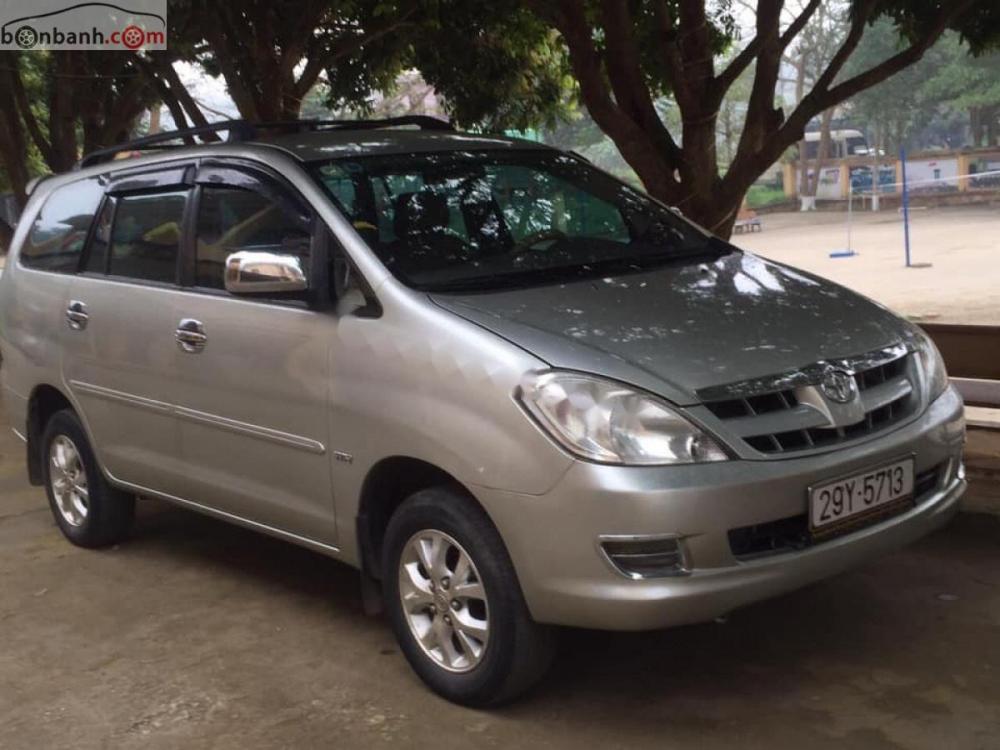 Toyota Innova 2006 - Bán ô tô Toyota Innova năm sản xuất 2006, nhập khẩu nguyên chiếc 