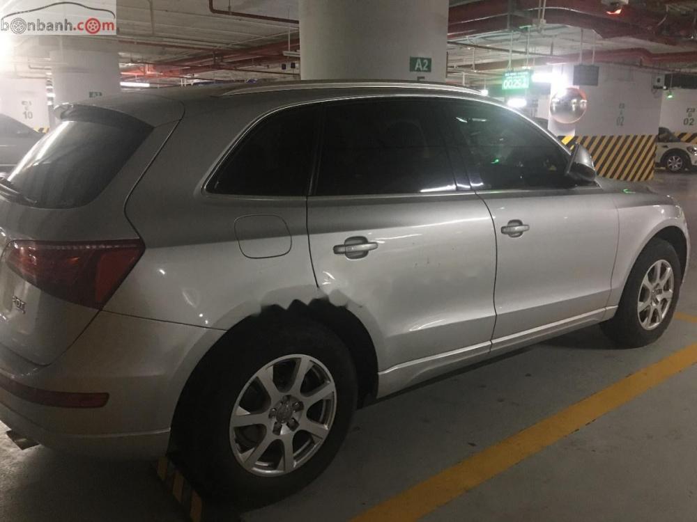 Audi Q5   2010 - Xe xe cũ Audi Q5 đời 2010, màu xám, nhập khẩu