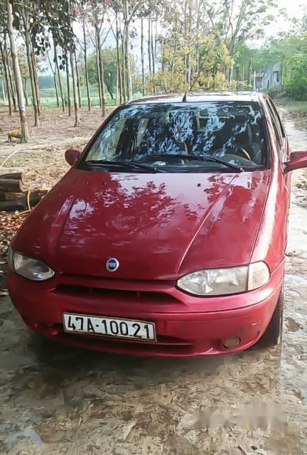 Fiat Siena  MT 2003 - Bán Fiat Siena MT sản xuất năm 2003, màu đỏ, nhập khẩu, máy của Ý khỏe bền