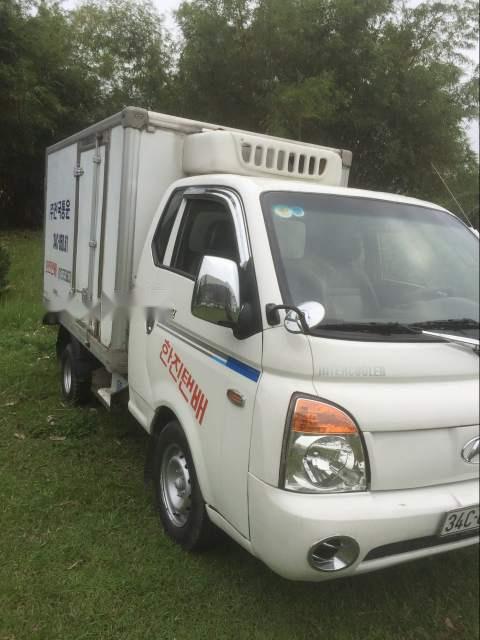 Hyundai Porter II 2004 - Bán Hyundai Porter II năm 2004, màu trắng, nhập khẩu, 137tr