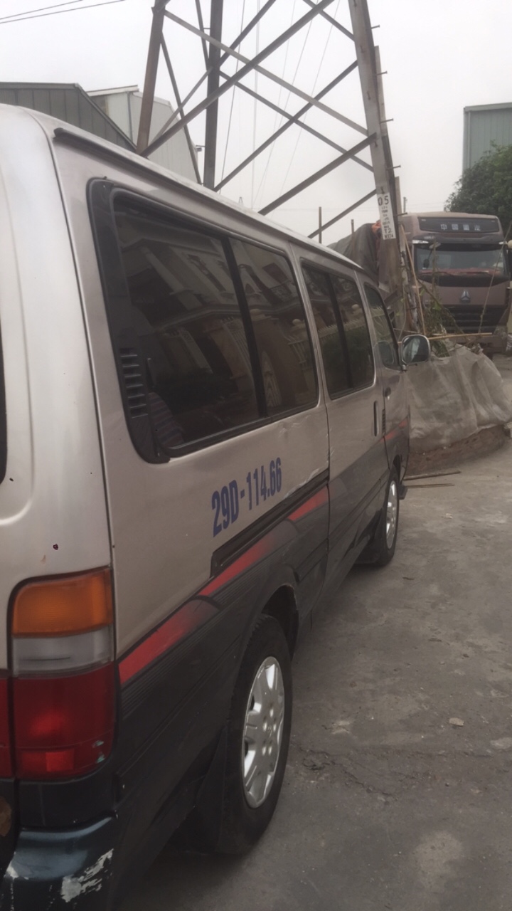 Toyota Hiace 2003 - Bán Toyota Hiace 2003 chính chủ đã hoán cải