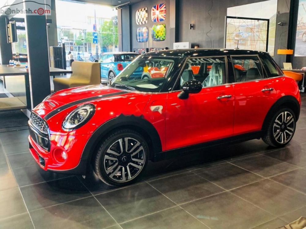 Mini Cooper S 5Dr 2018 - Bán xe Mini Cooper S 5Dr năm 2018, màu đỏ, nhập khẩu nguyên chiếc