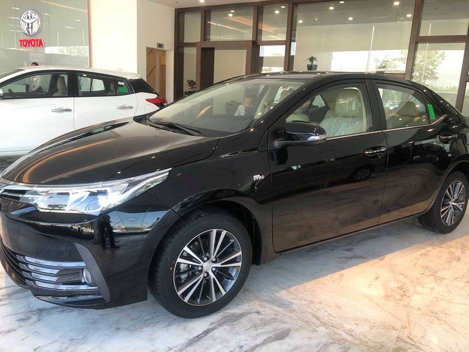 Toyota Corolla altis 1.8G CVT 2019 - Toyota Thái Hòa Từ Liêm bán Corolla Altis 1.8 G (CVT), giá cực tốt đủ màu