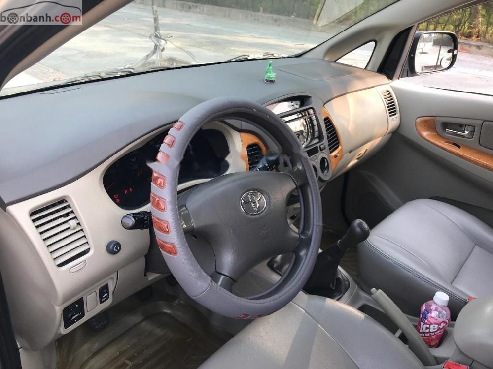 Toyota Innova SR 2010 - Cần bán gấp Toyota Innova SR đời 2010, giá chỉ 455 triệu