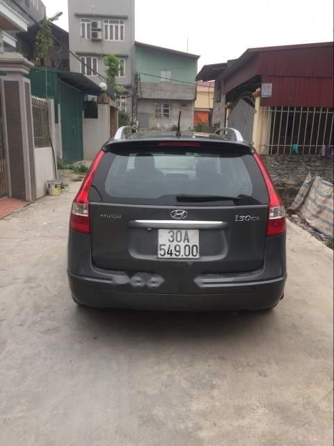 Hyundai i30 2009 - Bán Hyundai i30 đời 2009, màu xám