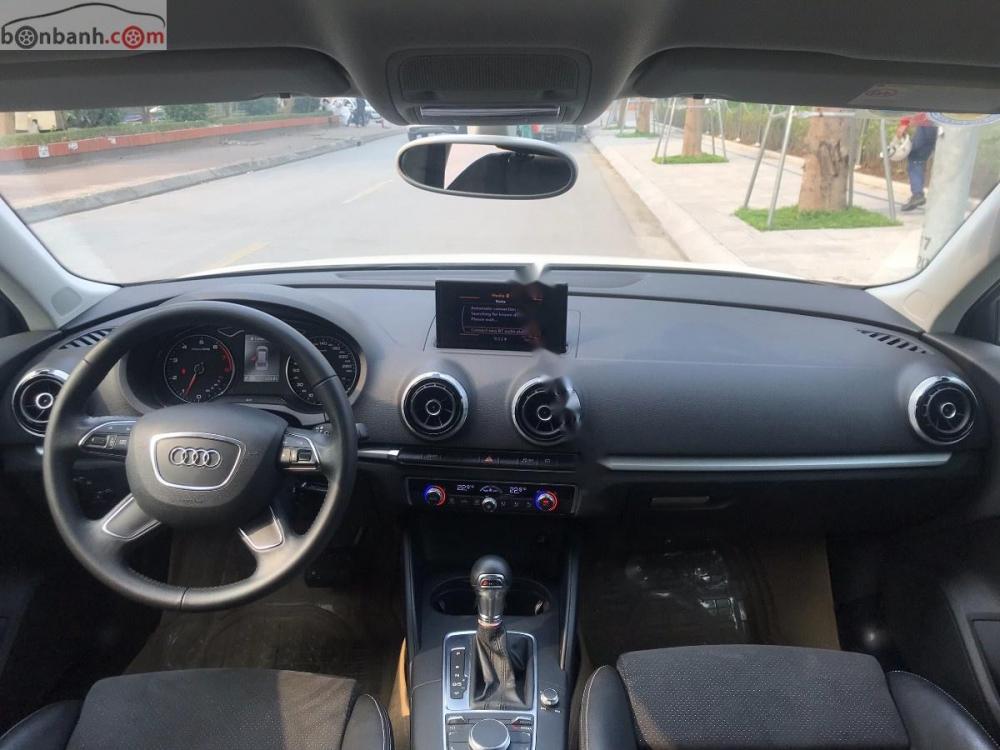 Audi A3 2013 - Bán Audi A3 đời 2013, màu kem (be), xe nhập giá cạnh tranh