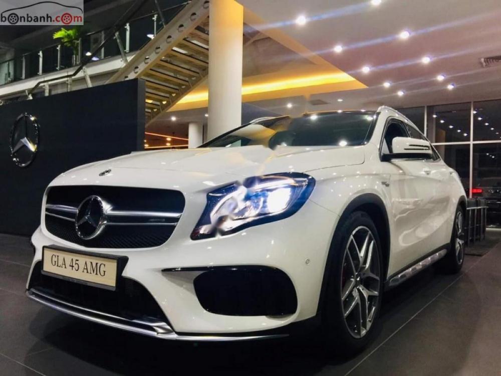 Mercedes-Benz CLA class 45AMG 2019 - Bán ô tô Mercedes 45AMG sản xuất năm 2019, màu trắng, xe nhập