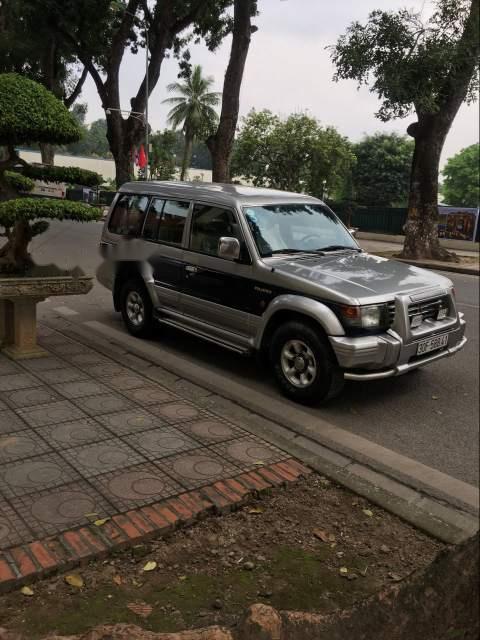 Mitsubishi Pajero   2002 - Cần bán lại xe Mitsubishi Pajero đời 2002, giá tốt