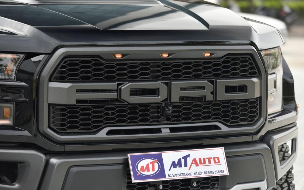 Ford F 150 Raptor 2019 - Cần bán xe Ford F 150 Raptor full option đời 2019, màu đen, xe nhập Mỹ. Hỗ trợ 3 tỷ ngân hàng. Lh 093.798.2266