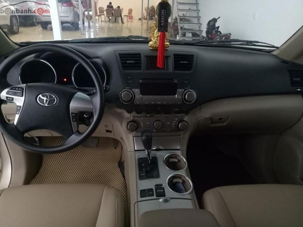 Toyota Highlander SE 2.7 2011 - Bán ô tô Toyota Highlander SE 2.7 đời 2011, xe nhập chính chủ