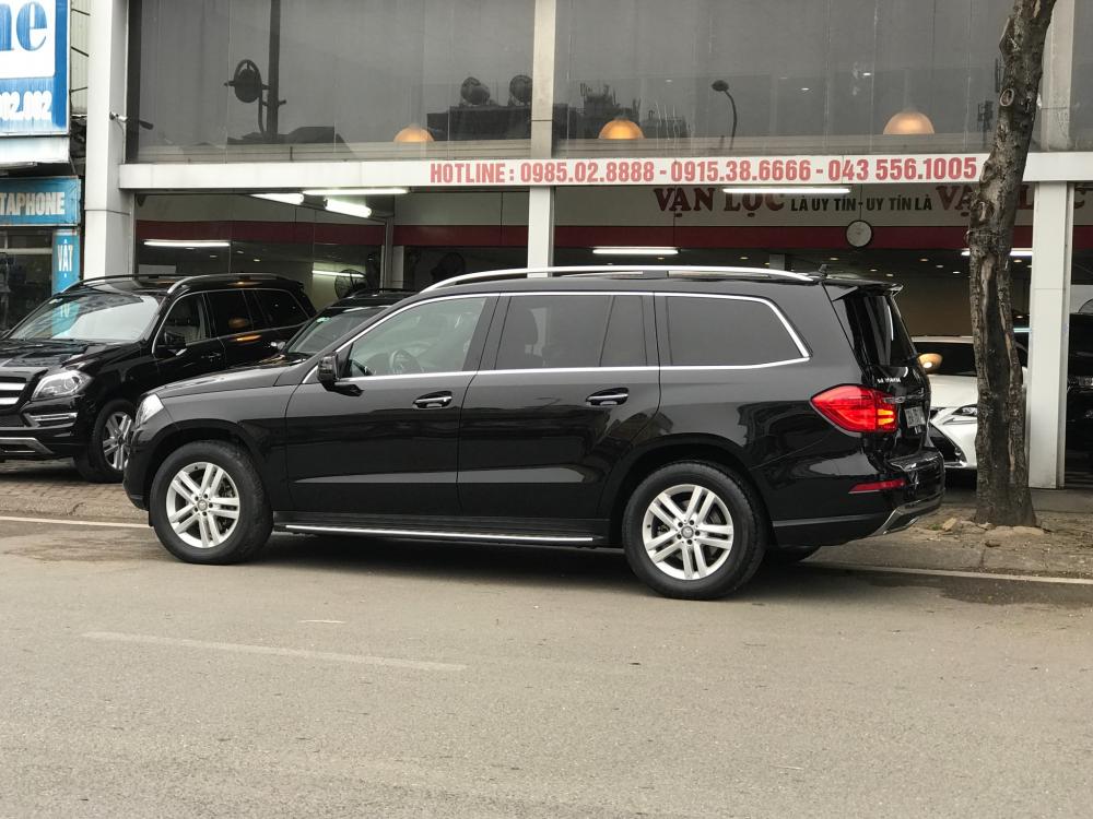 Mercedes-Benz GL350 2015 - Mercedes GL350 sản xuất 2015 màu đen 