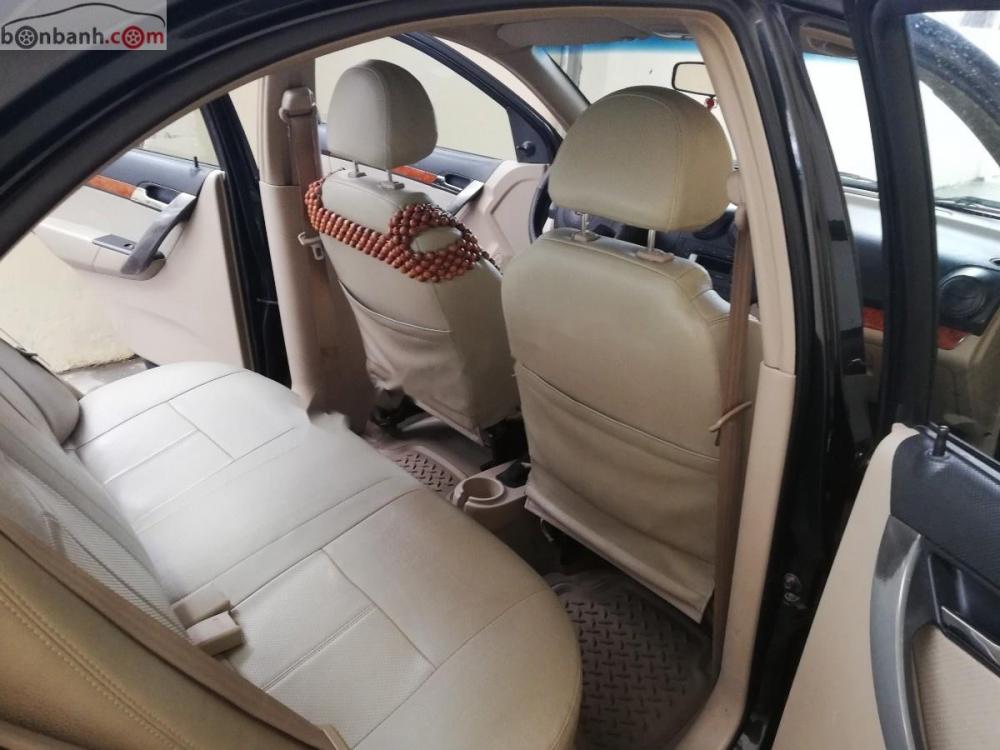 Chevrolet Aveo 1.5 MT 2011 - Bán xe Chevrolet Aveo 1.5 MT 2011, màu đen chính chủ, giá tốt