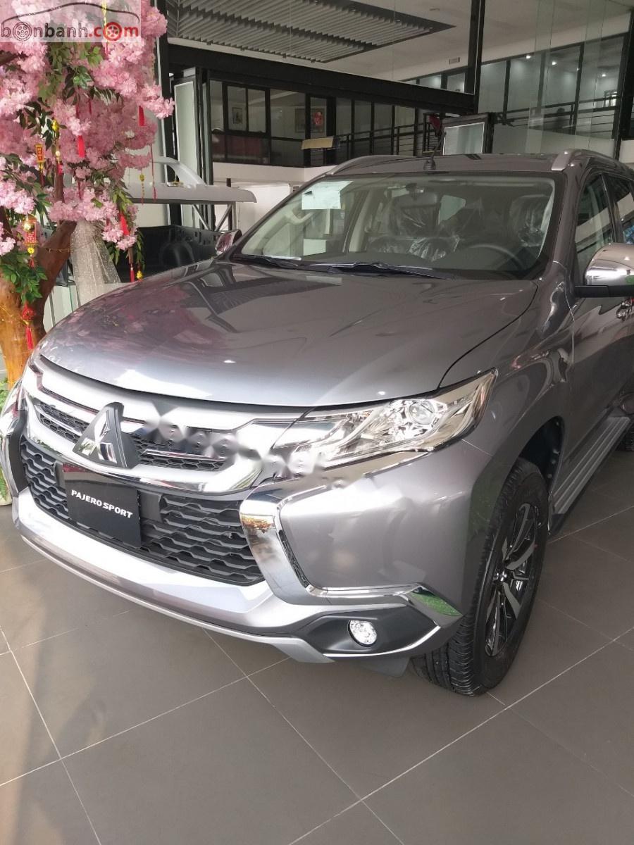 Mitsubishi Pajero Sport 2018 - Bán xe Mitsubishi Pajero Sport đời 2018, màu xám, nhập khẩu