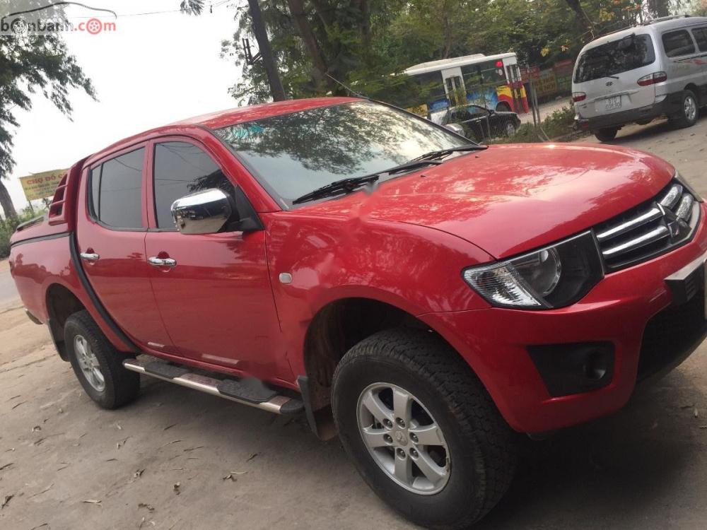 Mitsubishi Triton 2013 - Bán gấp Mitsubishi Triton năm 2013, màu đỏ, nhập khẩu  