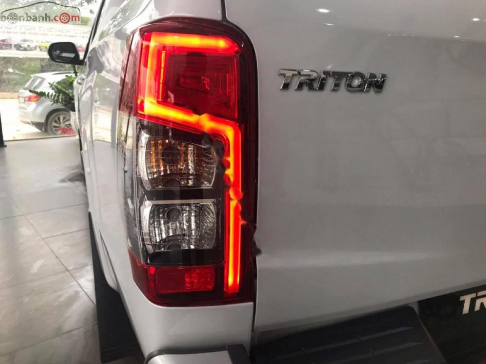 Mitsubishi Triton 2019 - Bán Mitsubishi Triton đời 2019, màu trắng, nhập khẩu  
