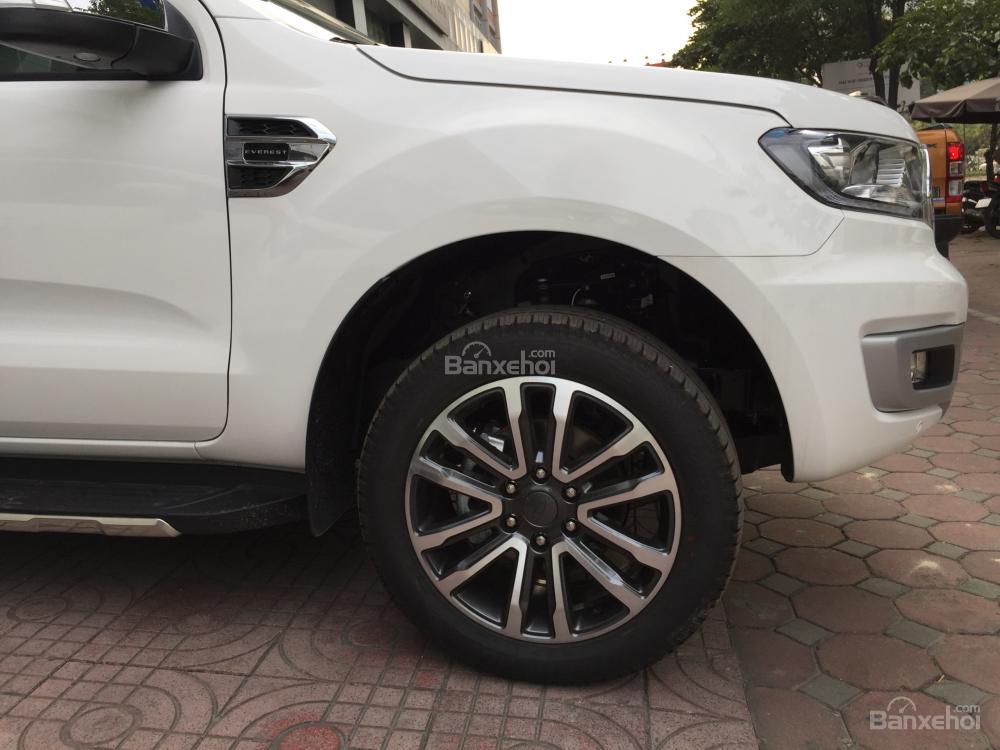 Ford Everest 2.0 Biturbo 2018 - Ford An Đô 0974286009 bán Ford Everest 2.0 Biturbo đủ màu giao ngay, giá tốt nhất. LH 0974286009